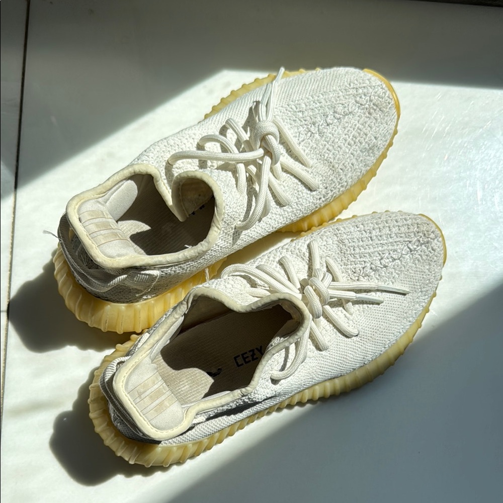 White Yeezy 350 Boost